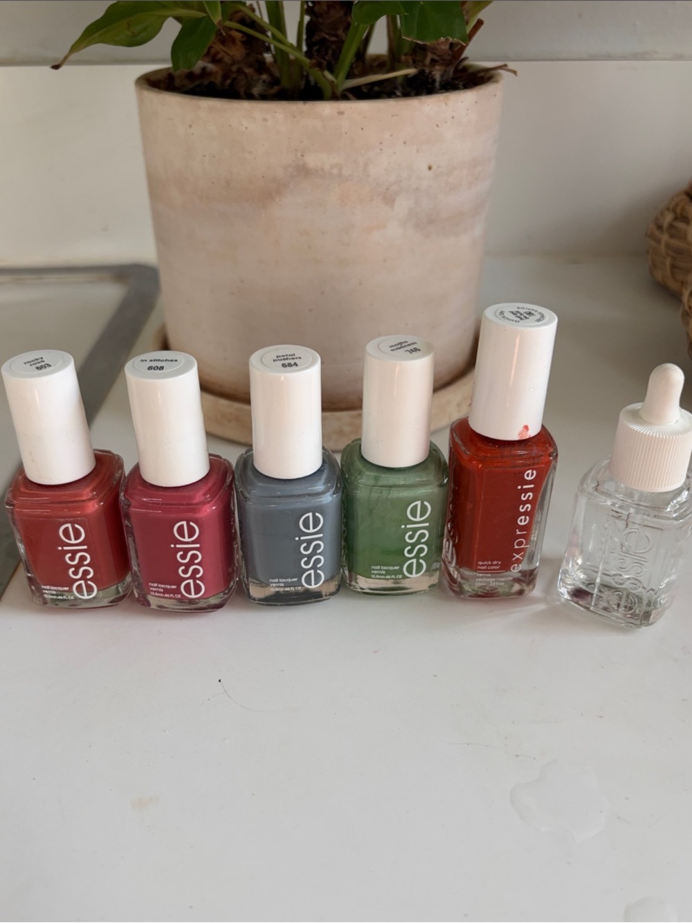Essie Nail Polish Collection — Multi-Shade Set in Red, Pink, Gray, Green, Orange